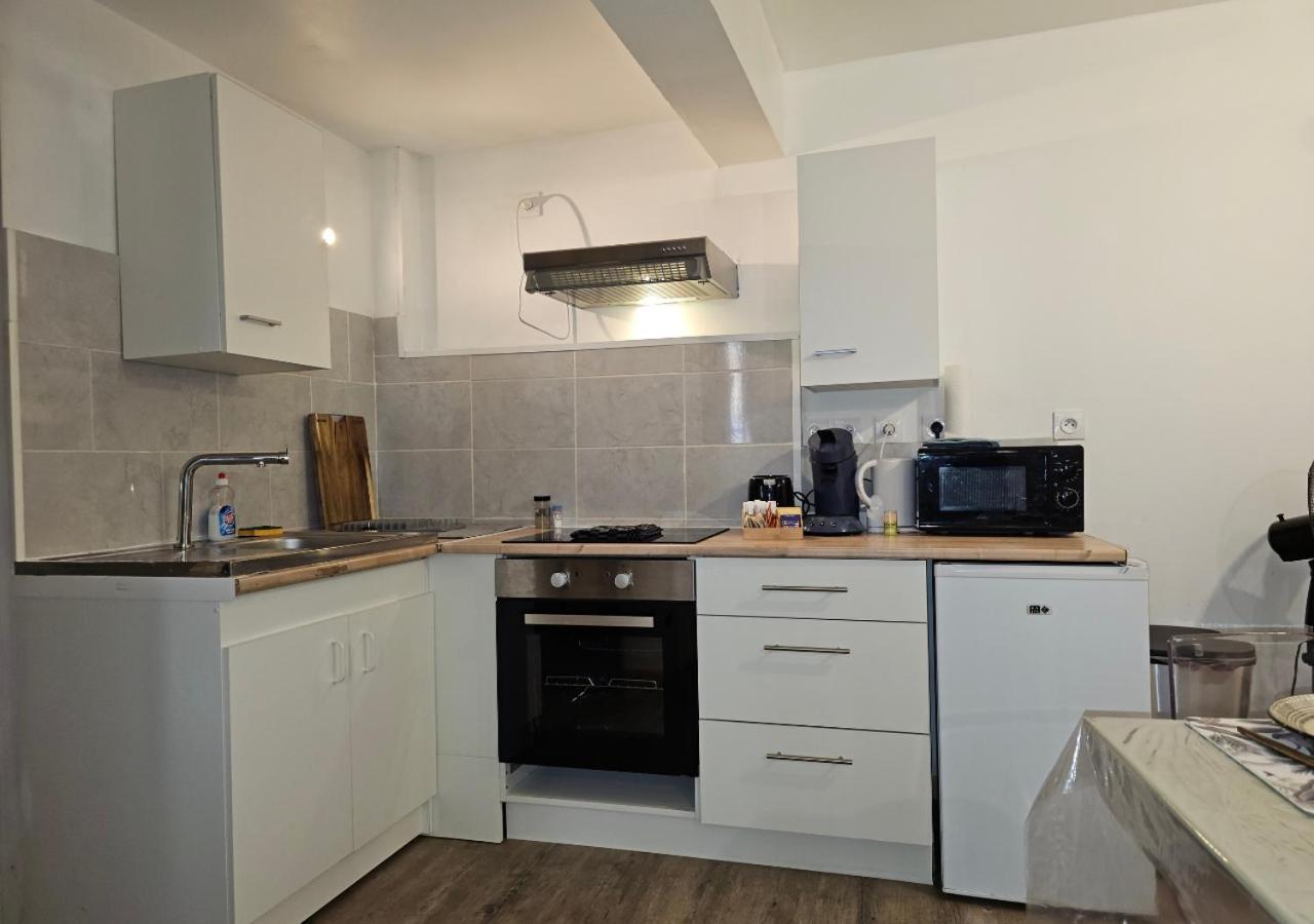 Le Cathare-limoux-wifi-parking Free-oc-keys Apartment *